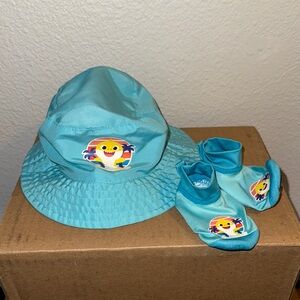 Nickelodeon Baby Shark Swim Hat and Booties